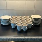 Douwe Egberts mokjes/kopjes met schotels, Huis en Inrichting, Keuken | Servies, Ophalen of Verzenden, Zo goed als nieuw, Overige stijlen
