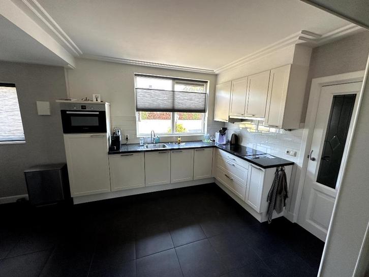 Complete keuken, klaar voor afhaal. Met aparateur / compleet, Huis en Inrichting, Keuken | Complete keukens, Gebruikt, Hoekkeuken