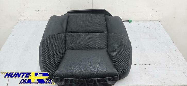 Stoelzitting LV/RV Volvo V70/S60 ('05-'08) 8686976, Auto-onderdelen, Interieur en Bekleding, Gebruikt, Ophalen of Verzenden
