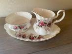 Royal Albert melk en suikerset met dienblad – Lavender Rose, Ophalen of Verzenden, Zo goed als nieuw, Porselein, Overige typen