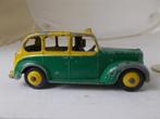 1956 Dinky Toys 254 AUSTIN TAXI + DRIVER. (Groen/geel), Ophalen of Verzenden, Gebruikt, Auto, Dinky Toys