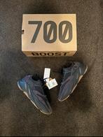 Yeezy Boost 700, Kleding | Heren, Schoenen, Ophalen of Verzenden