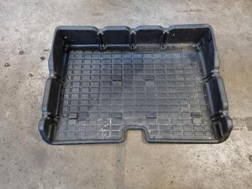 Kunstof kofferbakmat BMW X5 E53 beschikbaar voor biedingen