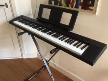 yamaha NP-32 Piaggero digitale piano beschikbaar voor biedingen