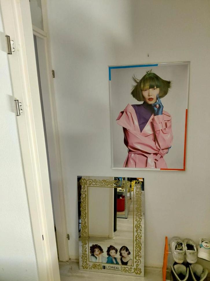 Decoratieve goldwell hair reclame poster 59x83 dubbelzijdig, Antiek en Kunst, Kunst | Schilderijen | Modern, Ophalen