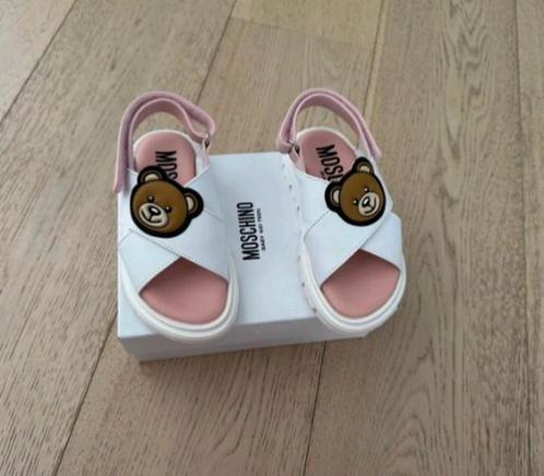 Moschino schoentjes maat 24, Kinderen en Baby's, Babykleding | Schoentjes en Sokjes, Nieuw, Meisje, Schoentjes, Ophalen of Verzenden