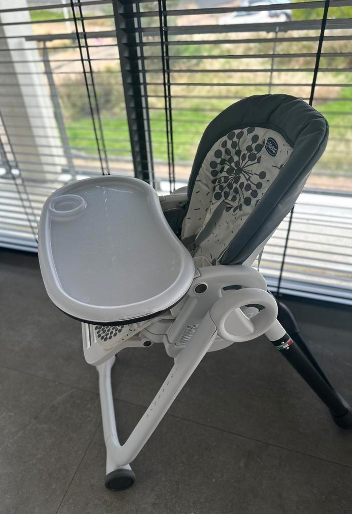 Luxe Chicco Eetstoel Polly Progres5 - 4 Wheels Dandelion, Kinderen en Baby's, Kinderstoelen, Zo goed als nieuw, Meegroeistoel