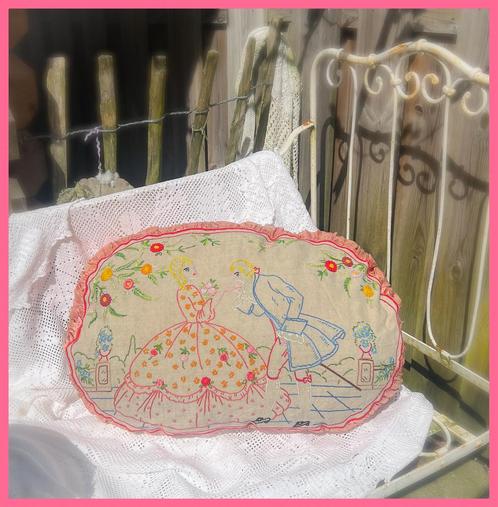 Antiek Brocant kussen boudoir romantisch geborduurd, Antiek en Kunst, Curiosa en Brocante, Ophalen of Verzenden