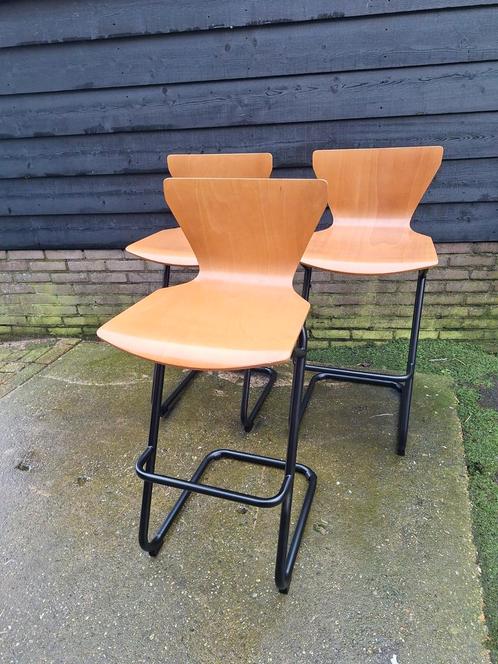 Set van 3 mooie matzwarte barkrukken, Huis en Inrichting, Barkrukken, Zo goed als nieuw, Ophalen