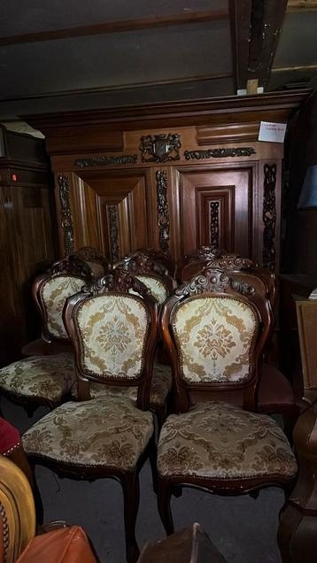 4 Barok Eetkamerstoelen beschikbaar voor biedingen