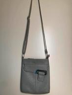 Grijze damestas met veel ritsen en vakken, Sieraden, Tassen en Uiterlijk, Tassen | Schoudertassen, Verzenden, Zo goed als nieuw