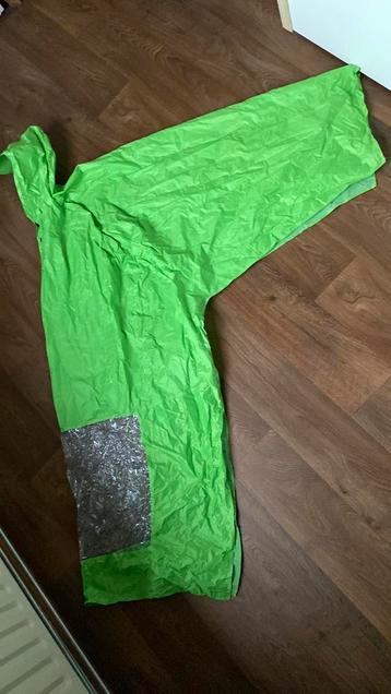 Fietsponcho beschikbaar voor biedingen