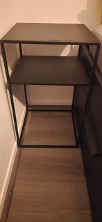 nachtkastje / tafeltje, Huis en Inrichting, Slaapkamer | Nachtkastjes, Ophalen, Minder dan 45 cm, Metaal of Aluminium, 55 tot 70 cm
