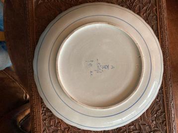 Delfts Blauw Bord met Bloemen beschikbaar voor biedingen