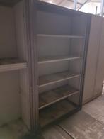 Metalen kasten, Ophalen