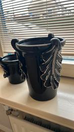 2 mooie bloempotten 5 euro!, Ophalen, Gebruikt, Rond, Aardewerk