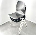 Stoelen schoolstoelen Galvanitas Pagholz mod S22 vintage, Huis en Inrichting, Stoelen, Ophalen, Drie