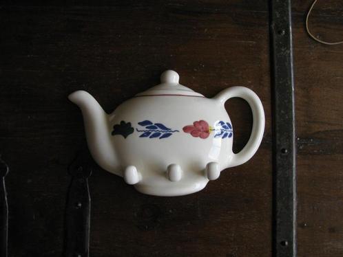 Boerenbont handdoekrekje model theepot Boerenbond, Huis en Inrichting, Keuken | Servies, Gebruikt, Overige typen, Boerenbont, Aardewerk