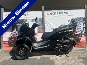 Piaggio MP3 530 HPE Exclusive - 5 X OP VOORRAAD - 12 maanden beschikbaar voor biedingen