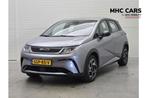 BYD Dolphin Comfort 60.4 kWh | 360 Camera | Carplay | Stoelv, Auto's, 12 maanden, Stof, Gebruikt, Origineel Nederlands