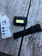 Nieuwe hoofdlamp led 140 LM in doos, Caravans en Kamperen, Ophalen of Verzenden, Nieuw, Batterij
