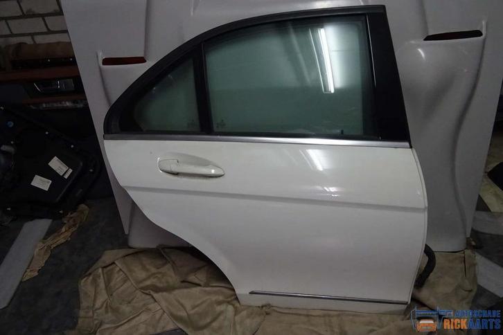 mercedes benz c w 204 deur / portier wit  rechts achter, Auto-onderdelen, Carrosserie en Plaatwerk, Deur, Mercedes-Benz, Achter