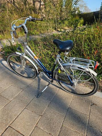 gazelle orange 28 inch damesfiets  beschikbaar voor biedingen