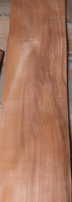 Appel fineer met hele mooie tekening met een groen steek ., Ophalen of Verzenden, Nieuw