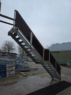 Stalen trap met tussenbordes gegalv. Hoog 3,5 mtr. Nob014, Ophalen, Zo goed als nieuw, 2 tot 4 meter
