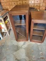 2 MASSIEF EIKEN VITRINE, Ophalen, Gebruikt, 50 tot 75 cm, Minder dan 100 cm