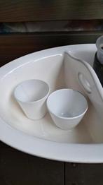 Twee witte kopjes zonder oor van Regout, Antiek en Kunst, Ophalen of Verzenden