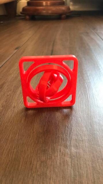 Gyro spinner beschikbaar voor biedingen