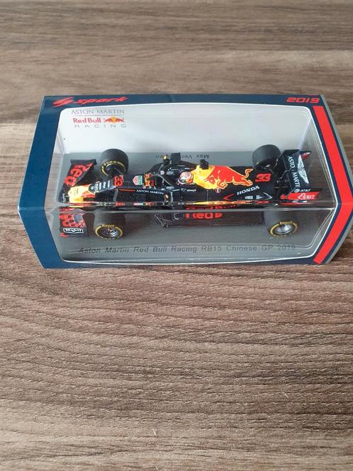 Max verstappen RB15 chinese gp 2019 1/43 spark, Verzamelen, Automerken, Motoren en Formule 1, Zo goed als nieuw, Formule 1, Verzenden