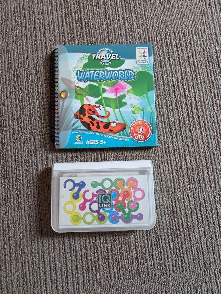 Smart Games [IQ-Link en Waterworld], Hobby en Vrije tijd, Gezelschapsspellen | Bordspellen, Gebruikt, Een of twee spelers, Reisspel