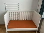 IKEA Sundvik baby bed, Kinderen en Baby's, Babywiegjes en Ledikanten, Ophalen, Zo goed als nieuw, Ledikant