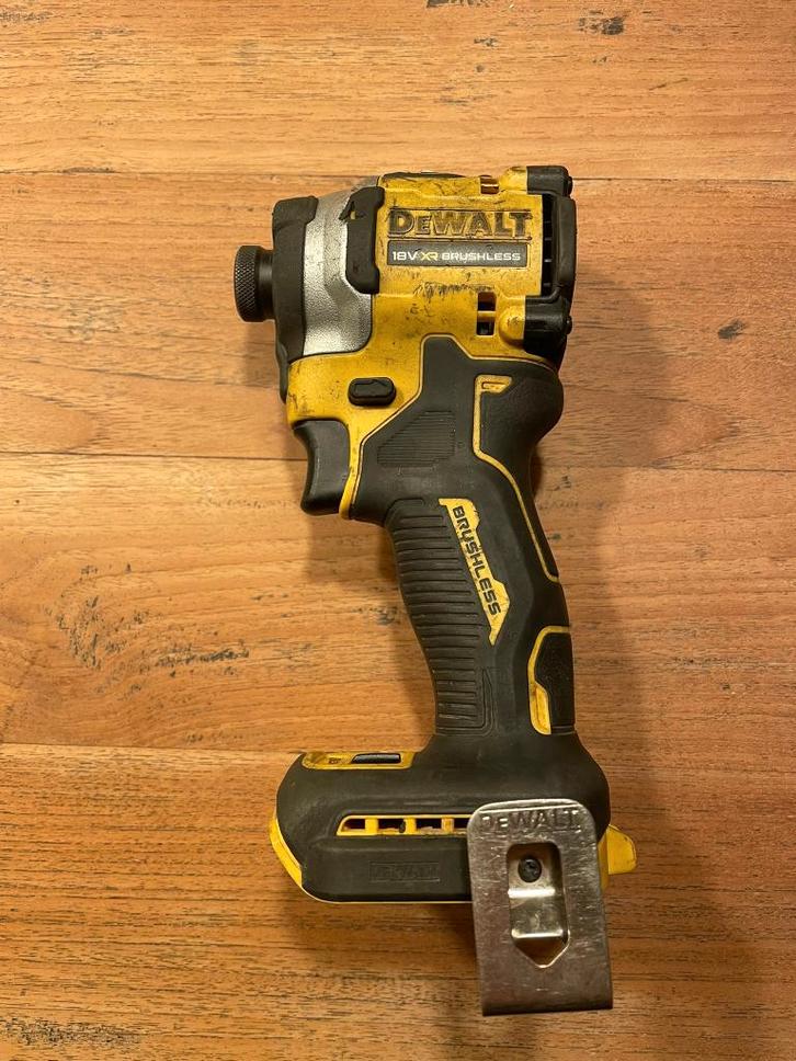 DeWALT DCF850 Compacte accu slagschroevendraaier 18V XR, Doe-het-zelf en Verbouw, Gereedschap | Boormachines, Gebruikt, Boor- en Schroefmachine