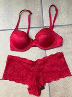 Rood lingerie setje, Kleding | Dames, Ondergoed en Lingerie, Hunkemöller, Ophalen of Verzenden, Rood, Setje