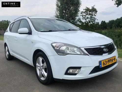 Kia Cee'd 1.4 CVVT Sporty Wagon 2011 Seven | Trekhaak | Navi, Auto's, Kia, Bedrijf, Te koop, (Pro) Cee d, ABS, Airbags, Airconditioning