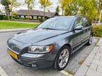 Volvo V50 2.5 T5 Summum 2004 Grijs, Voorwielaandrijving, Traction-control, 74 €/maand, 700 kg