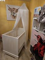 Ledikantje met matras en hemeltje, Kinderen en Baby's, Babywiegjes en Ledikanten, Ophalen, Gebruikt, Ledikant