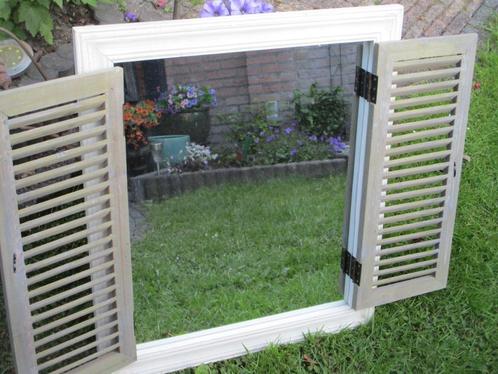 Spiegel,met Louvredeurtjes,v.a 35,00e, Huis en Inrichting, Woonaccessoires | Spiegels, Zo goed als nieuw, 75 tot 100 cm, Minder dan 100 cm