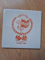 Tegel oranjehuis  en emaille scoutingbordje, Antiek en Kunst, Antiek | Wandborden en Tegels, Ophalen