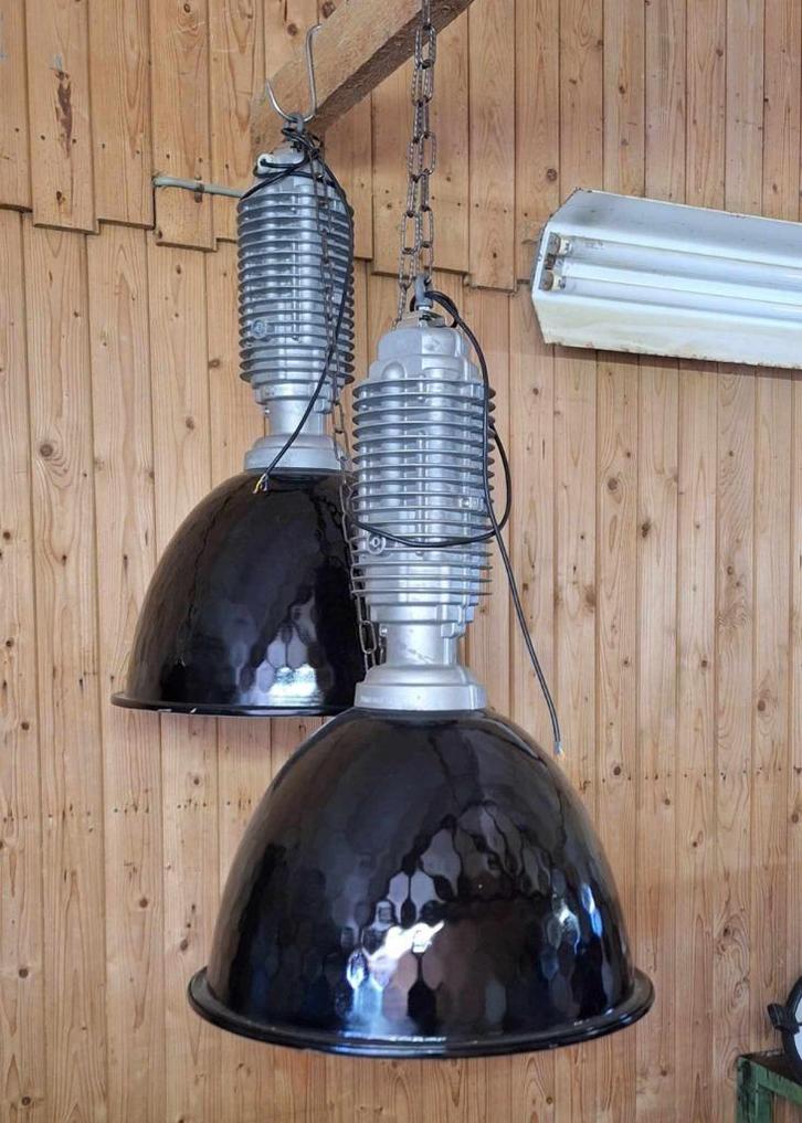 Grote vintage industriële fabriekslamp, hanglamp., Huis en Inrichting, Lampen | Hanglampen, Gebruikt, 75 cm of meer, Metaal, Overige materialen