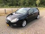 Lancia Delta 1.4 16v Platino! Panoramadak, trekhaak, leder, Auto's, Lancia, Voorwielaandrijving, 65 €/maand, 15 km/l, 4 cilinders