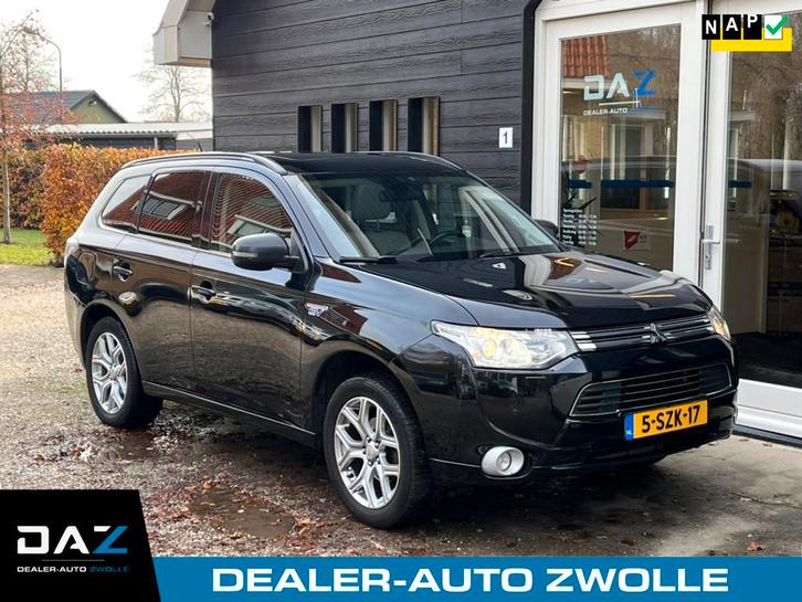 Mitsubishi Outlander 2.0 PHEV Instyle+ Aut/Ecc/Leer/Navi/Dak, Auto's, Mitsubishi, Bedrijf, Te koop, Outlander, 4x4, ABS, Achteruitrijcamera