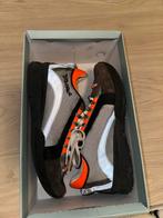 Dsquared2 551 Grey Lightweight Sneakers maat 42, Kleding | Heren, Schoenen, Ophalen, Overige kleuren, Dsquared2, Sneakers of Gympen