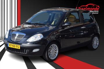 Lancia Ypsilon 1.2-16V Platino NAP Airco Cruise Pano beschikbaar voor biedingen