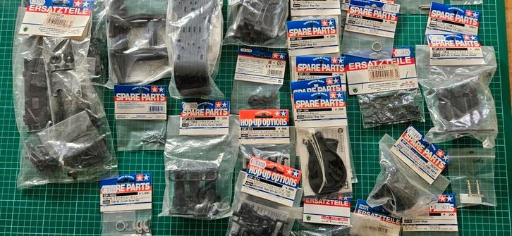 Tamiya onderdelen, Hobby en Vrije tijd, Modelbouw | Radiografisch | Auto's, Zo goed als nieuw, Onderdeel, Verzenden