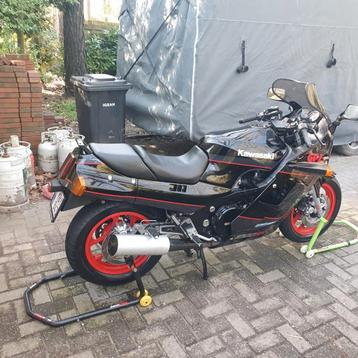 2 Unieke goedlopende  Kawasaki gpz 1000 rx   gpz1000rx  zzr beschikbaar voor biedingen