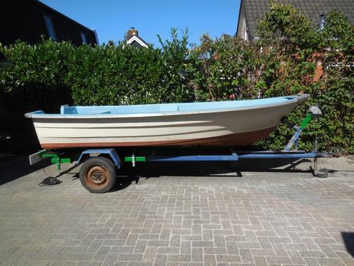 crescent vis/tourboot  op trailer [gratis vispak xl], Watersport en Boten, Vis- en Consoleboten, Gebruikt, Tot 10 pk, 3 tot 6 meter